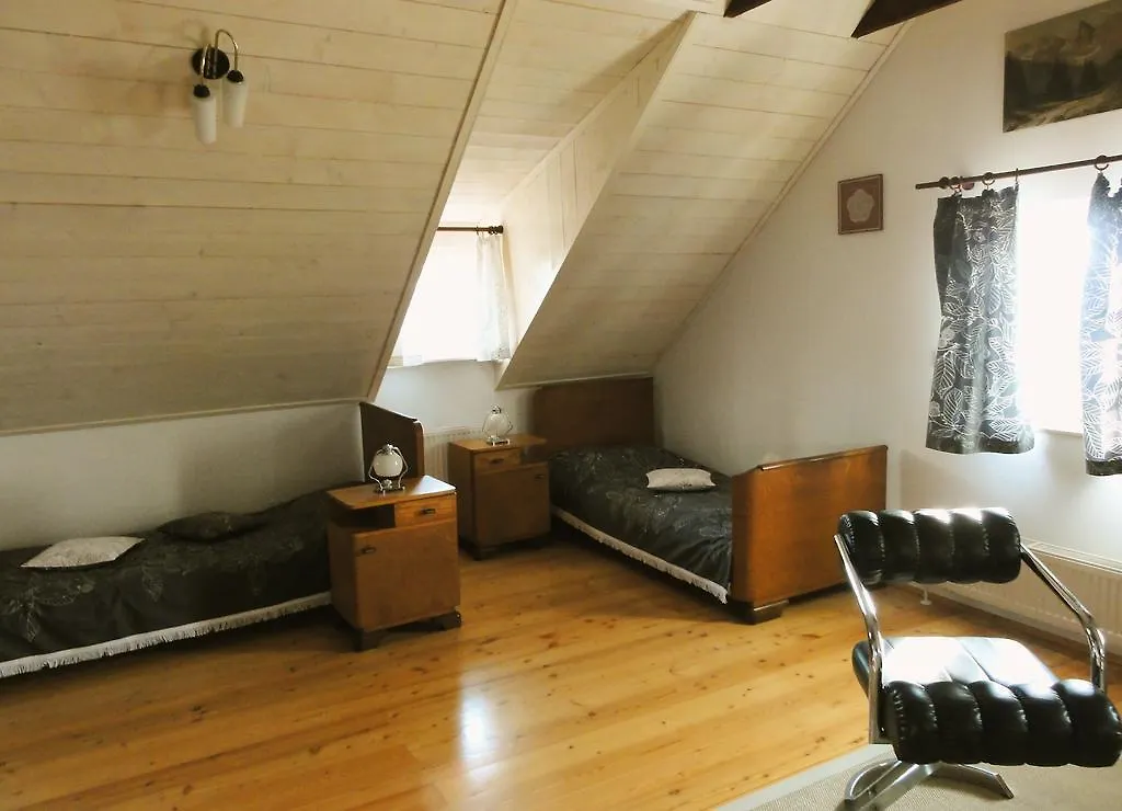 Apartment Tagrajska Ljubljana 0*,